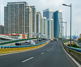 Upcoming Goregaon-Mulund Link Road (GMLR) for east-west access